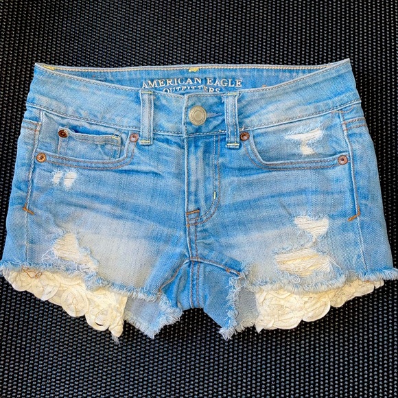 American Eagle Denim Shorts - Picture 1 of 5